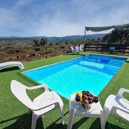Tal Nof Cabins Manot Exterior photo