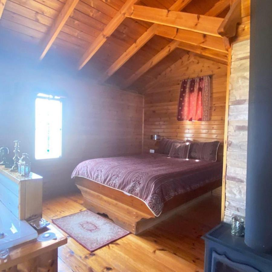 Tal Nof Cabins Manot Exterior photo